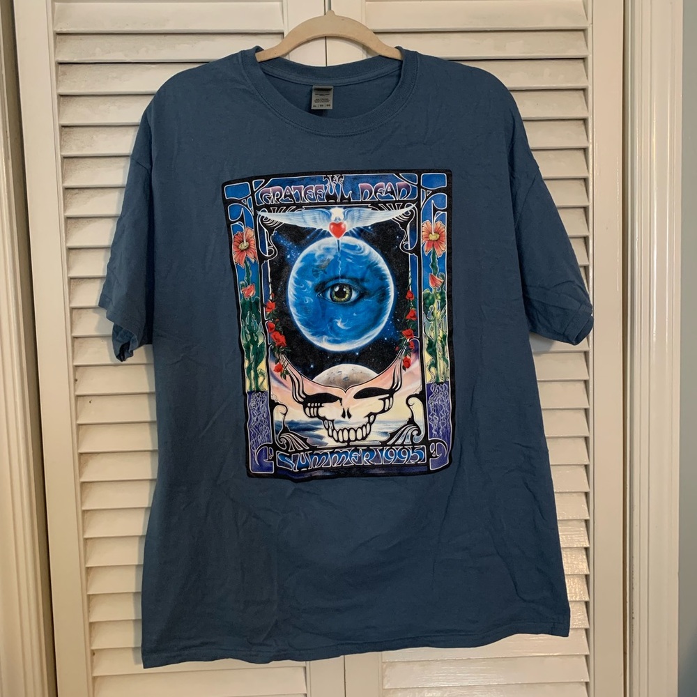 Grateful Dead Graphic T-Shirt